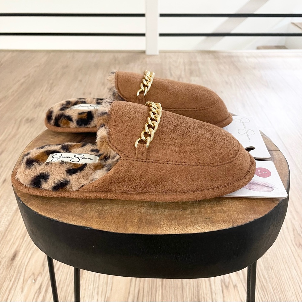 Jessica Simpson S M L NWT brown and gold fuzzy slippers with cheetah